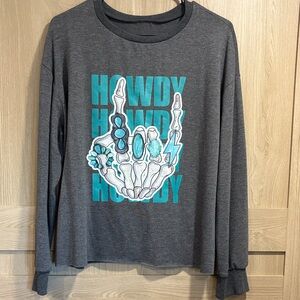 Howdy Long Sleeve Graphic